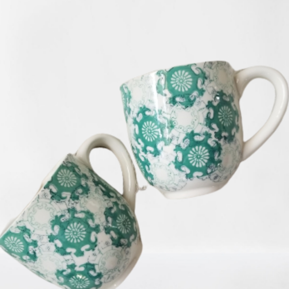 THRESHOLD Keira SET OF 2 cups. White and blue,